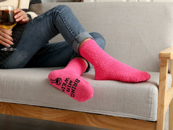 Kuschelsocken mit Anti-Rutsch-Aufschrift "WENN DU DAS LESEN KANNST, BRING MIR WEIN", Geschenke für Frauen, Geburtstagsgeschenk, 36-43