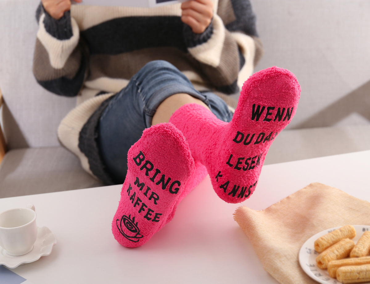 Geschenk für Frauen, Kuschelsocken mit Spruch Wenn du das lesen kannst, bring mir Kaffee,  Geburtstagsgeschenk, rosa, 36-43