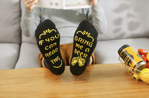 Bier Socken Herren lustige Socken mit Spruch "Bring me a Beer", Männergeschenke, Geburtstagsgeschenk, Herren Socken, 37-44