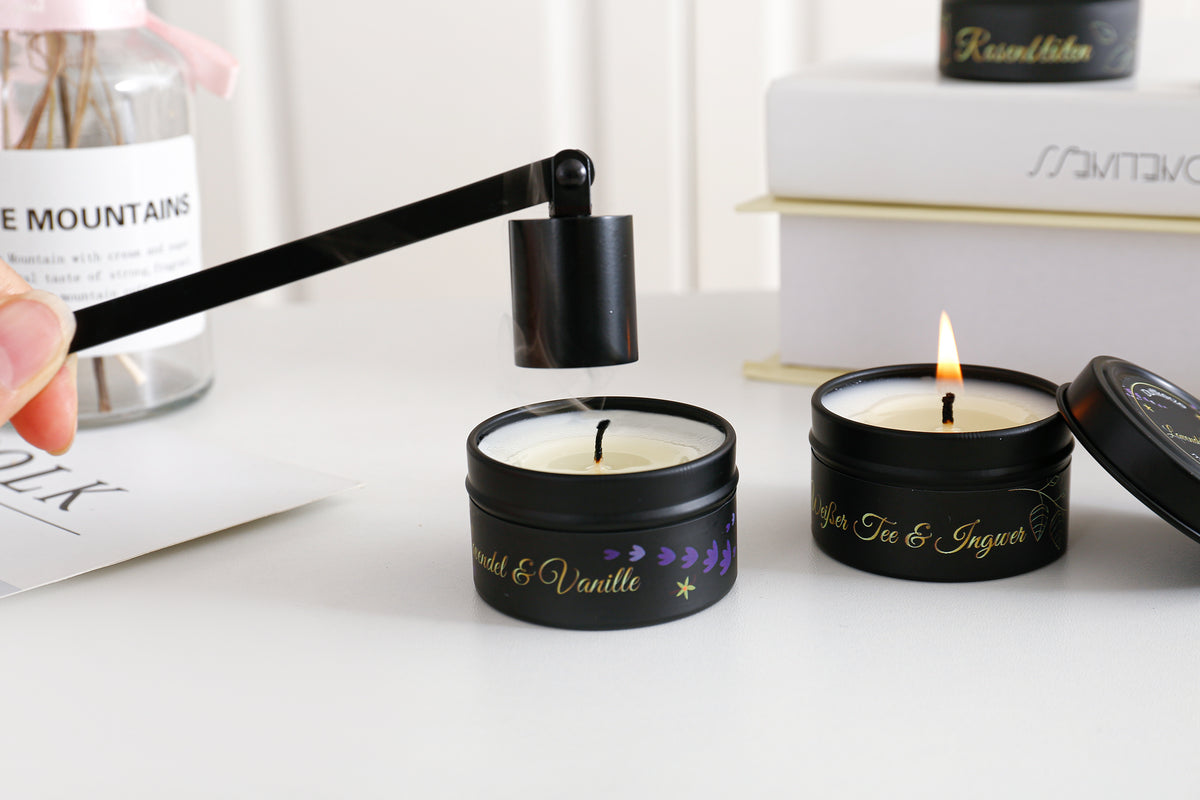 Geschenkset für Frauen, 4x Duftkerzen mit Kerzenlöscher, Geburtstagsgeschenk für Freundin, Mama, Schwester