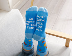 Lucadeau Geschenkset für Frauen und Männer, Baumwolle Socken mit Spruch auf der Sohle mit Anhänger, Geschenk zum Vatertag, Geburtstagsgeschenk, Gr. 39-45